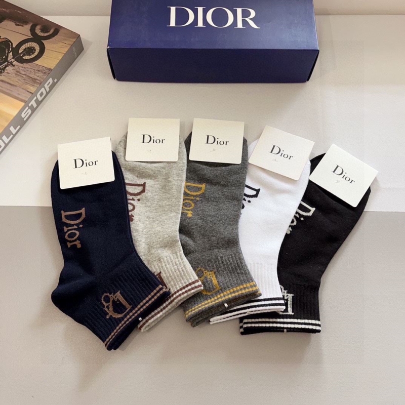 DIOR